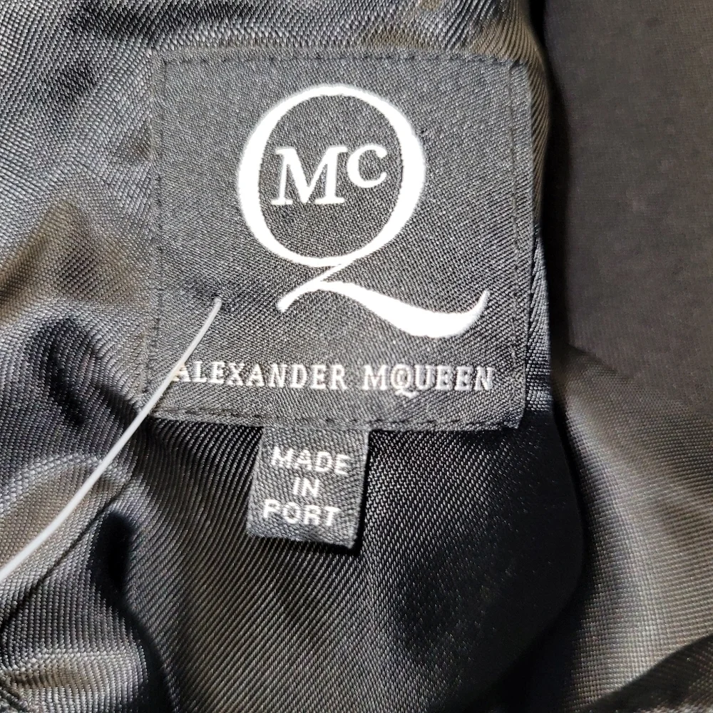 Alexander McQueen Black Pencil Zip around Skirt Size 38 EU 8 US